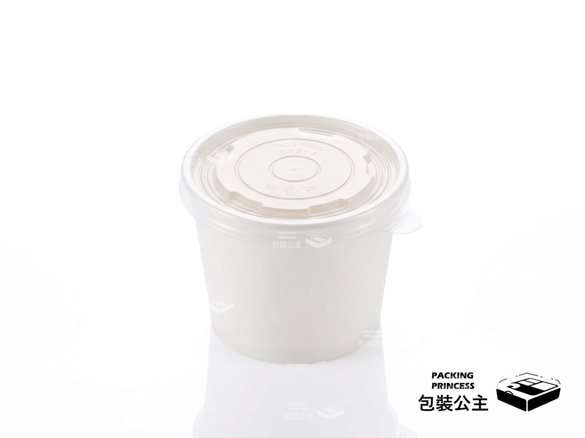 520cc 白色無印刷紙湯杯(含蓋)：經典白色設計，適合盛裝外帶湯品、粥品，加厚紙質防油耐熱，搭配 PP 安全杯蓋，外送不滲漏