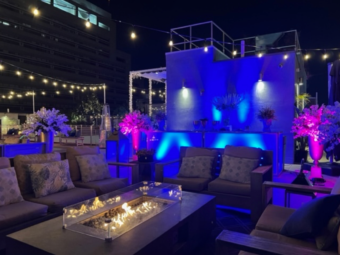 Rooftop lounge at HWH Luxury Living in DTLA