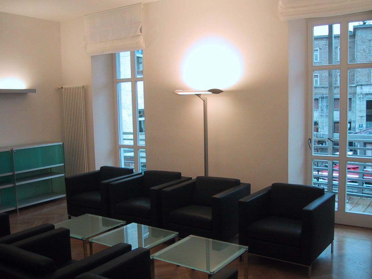 Ufficio con poltrone