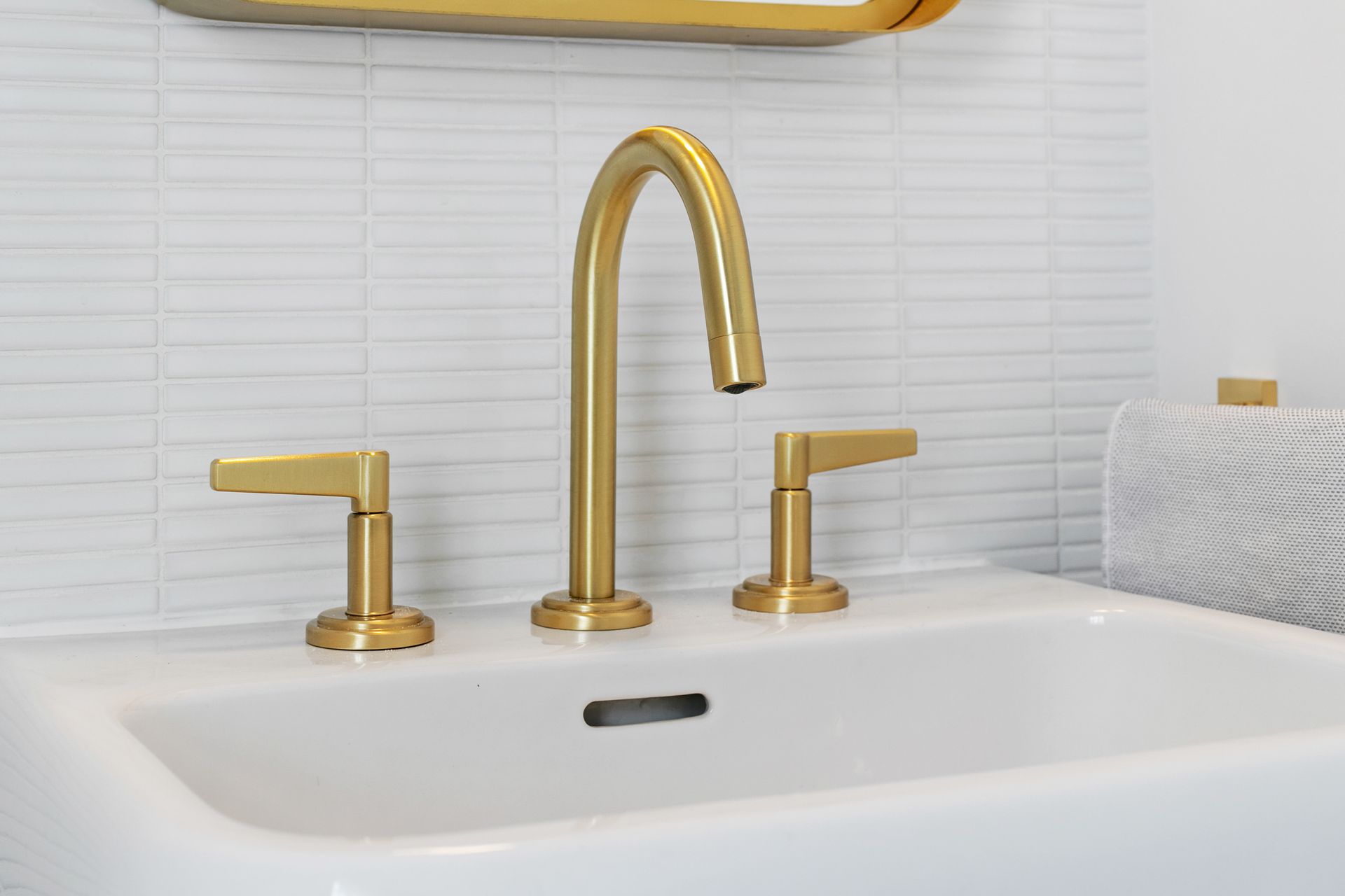 Allshire Buidling bathroom remodeling, Metro Detroit, Michigan