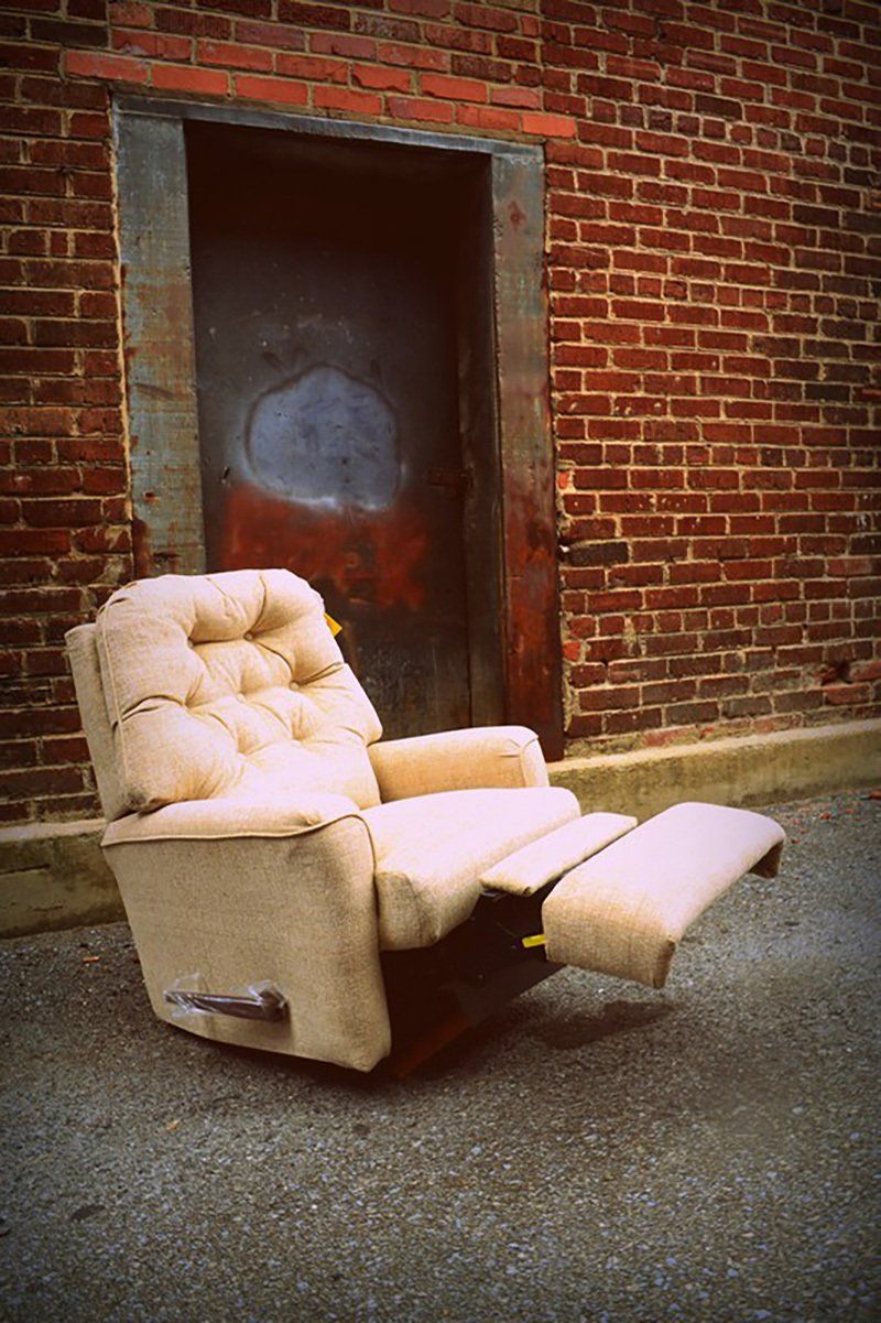 Elegant Chair  — Cream Leather in Elizabethton, TN