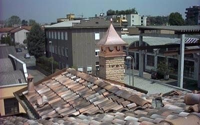 canali di gronda per tetti e coperture edili