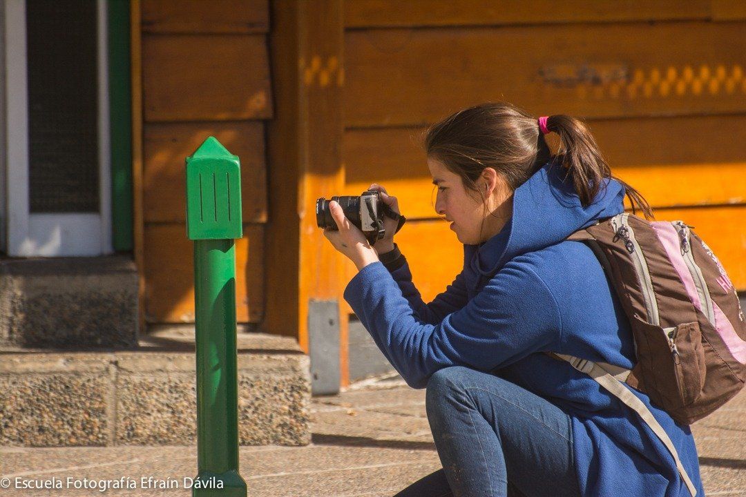 Escuela de Fotografia Efrain Davila
