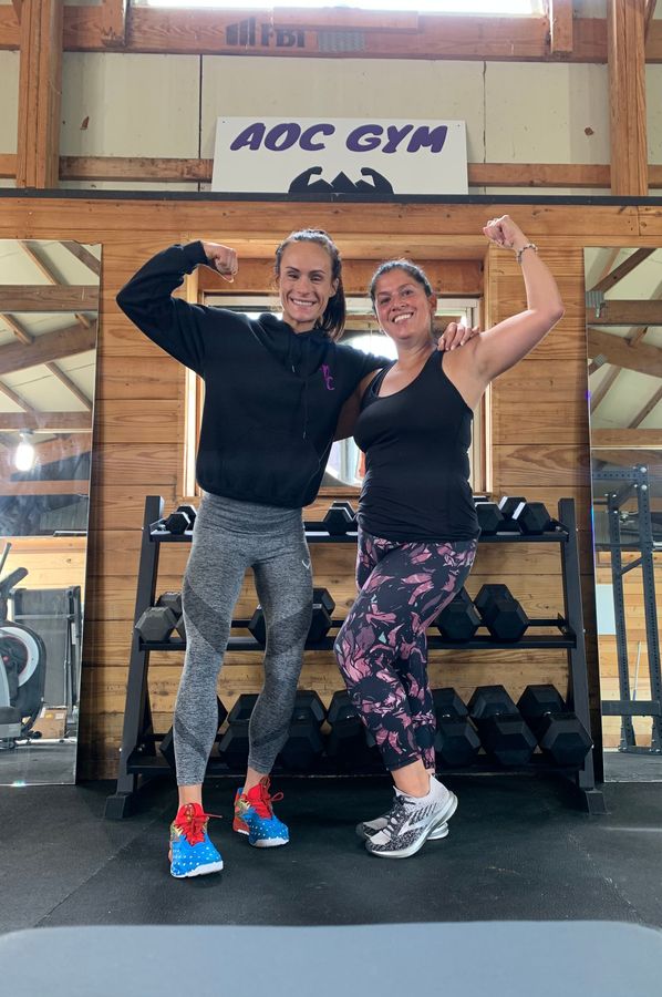 Smiling Fit Woman — Monee, IL — K-Ray Fitness At AOC Gym