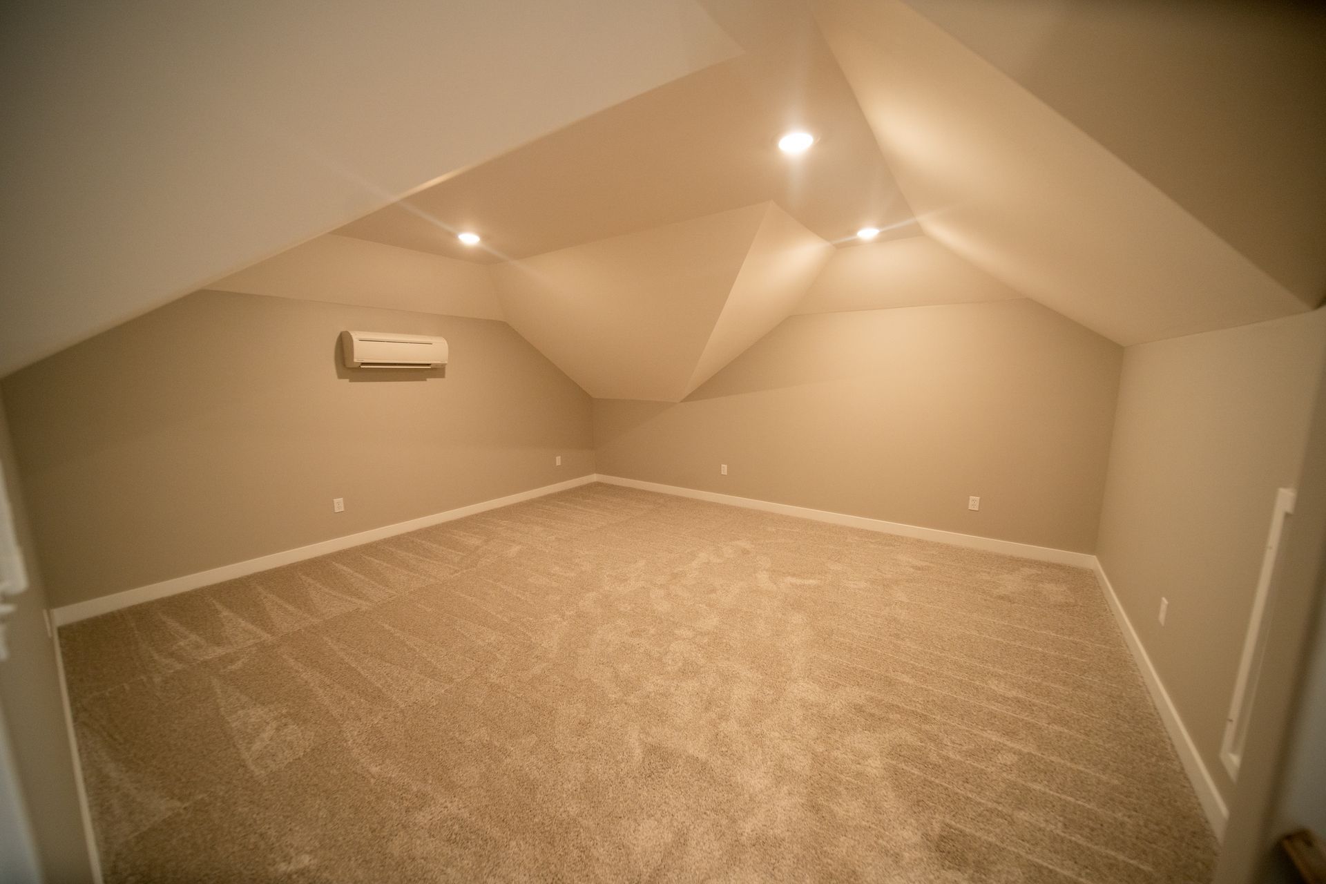 Rave Homes Is the Premier Choice for Crafting Beautiful Homes for Columbia, MO Families.