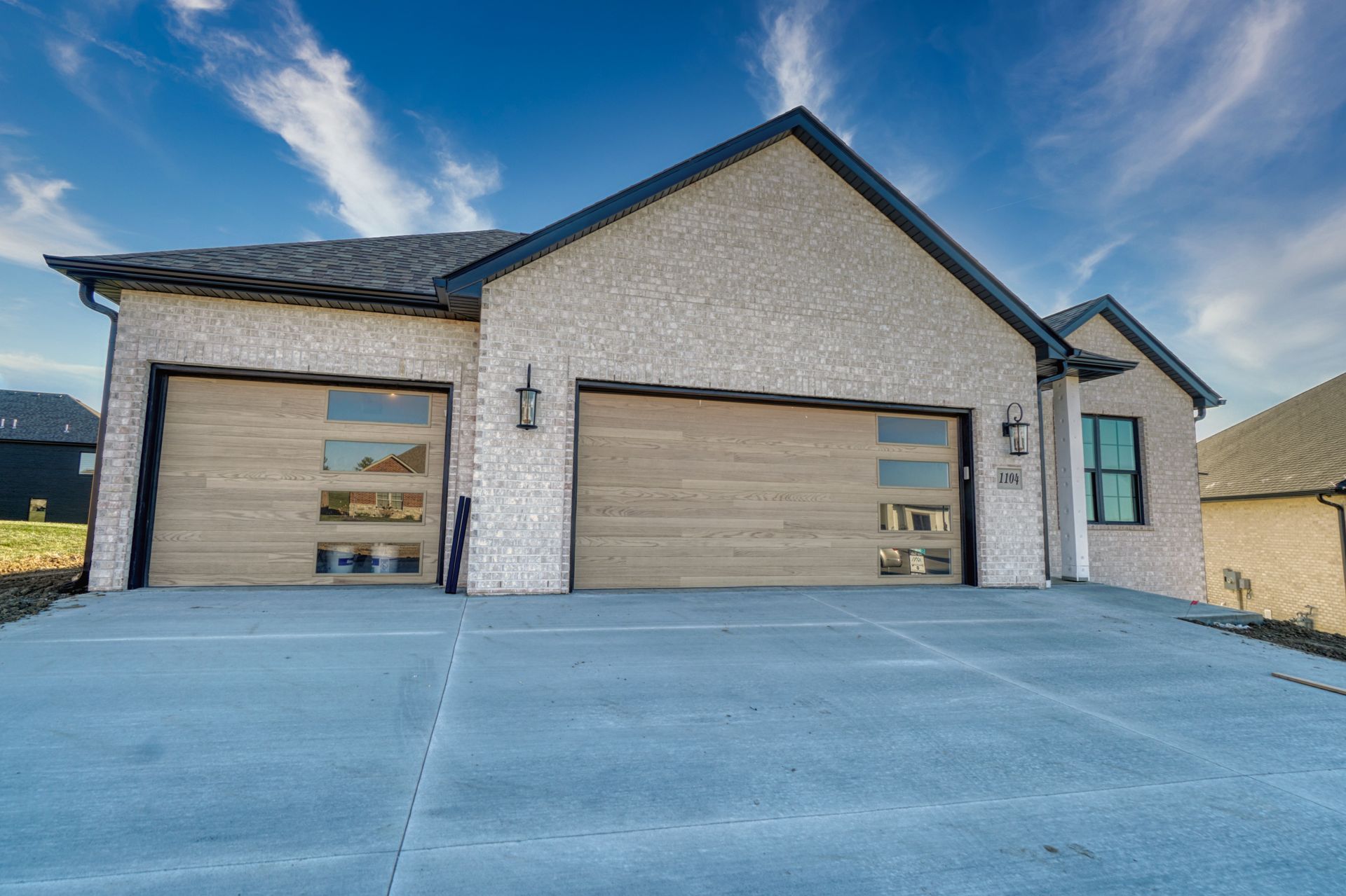 Design and Build Your Family Home in Columbia, MO With Rave Homes, Your Trusted Custom Builders.
