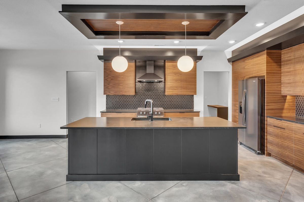 Families in Columbia, MO Find Comfort in the Craftsmanship of Rave Homes.