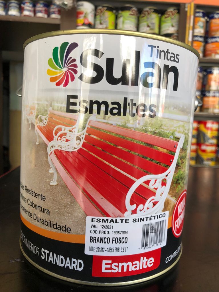 Tintas Esmaltes da Sulan na Casa Aguilar Tintas