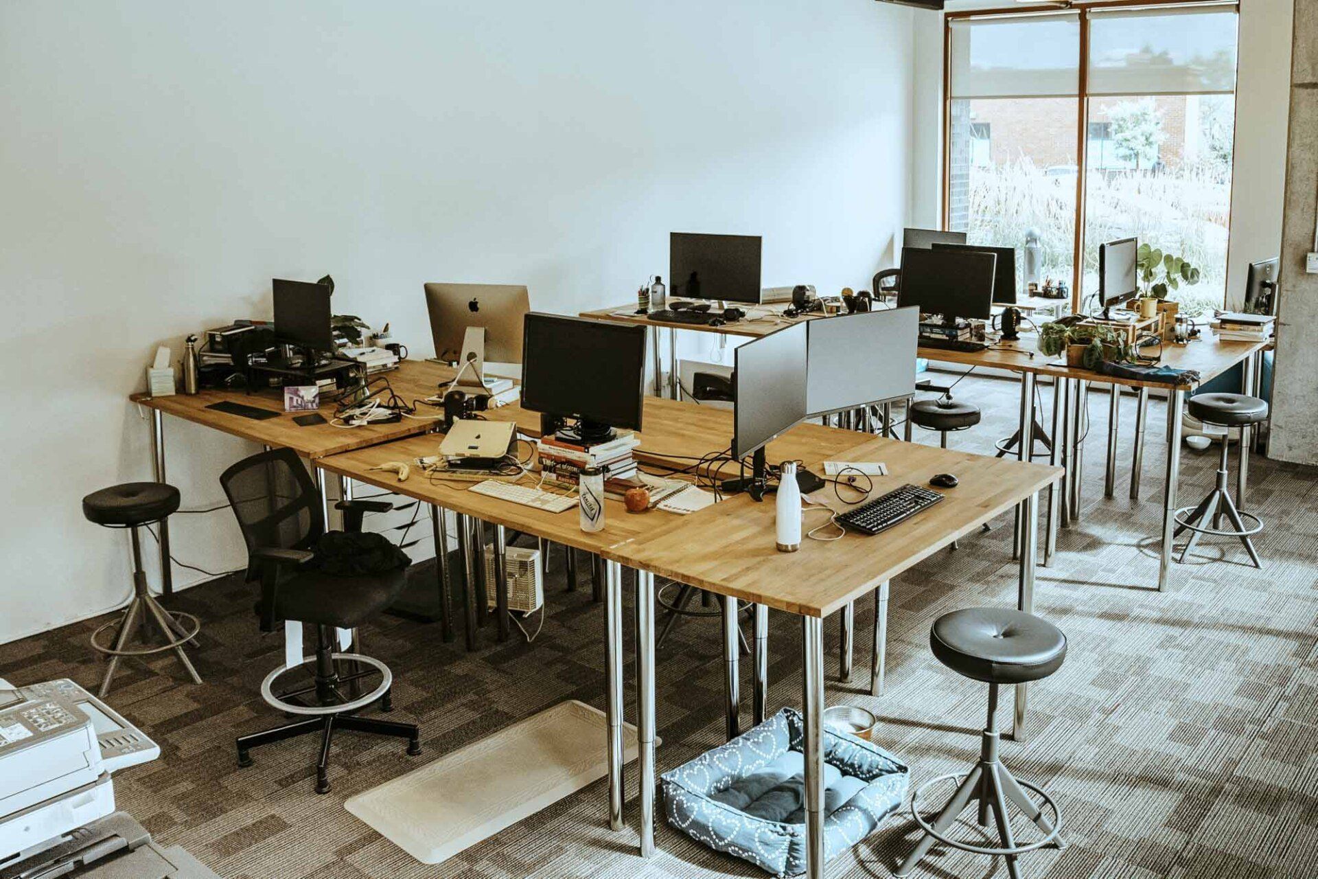 Coworking work station