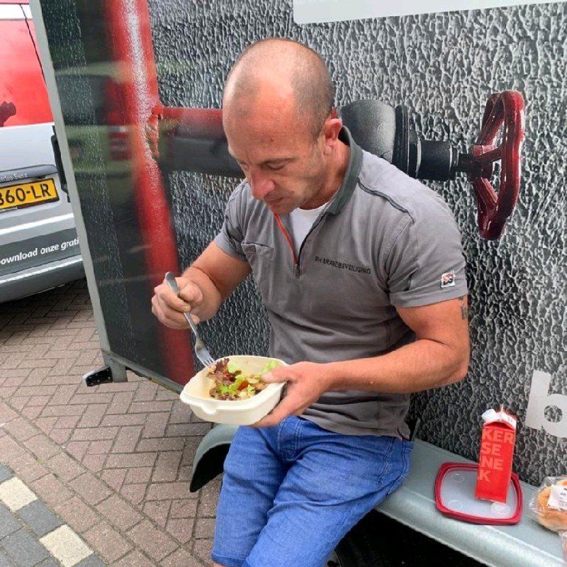 Servicemonteur Droge Blusleidingen Lunchpauze te Delft