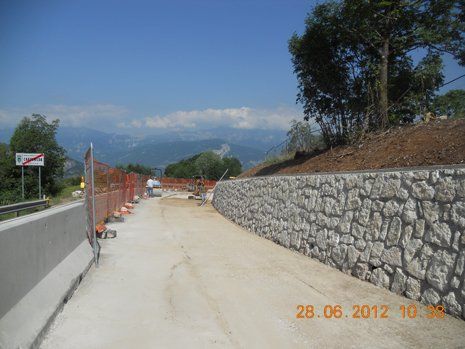 costruzione strade a Folgaria