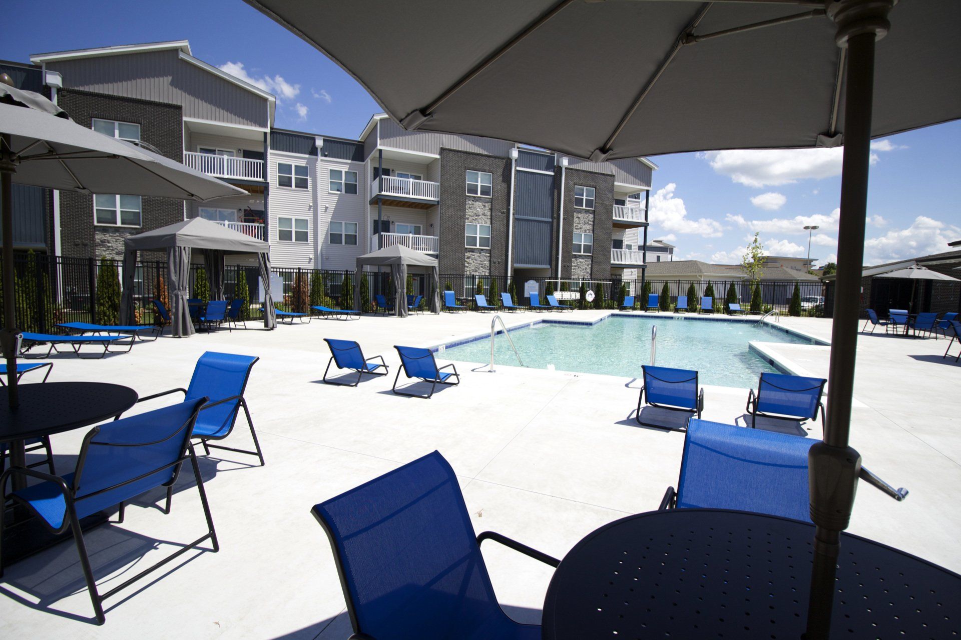 Louisville Apartments Louisville, KY Covington By The Lake