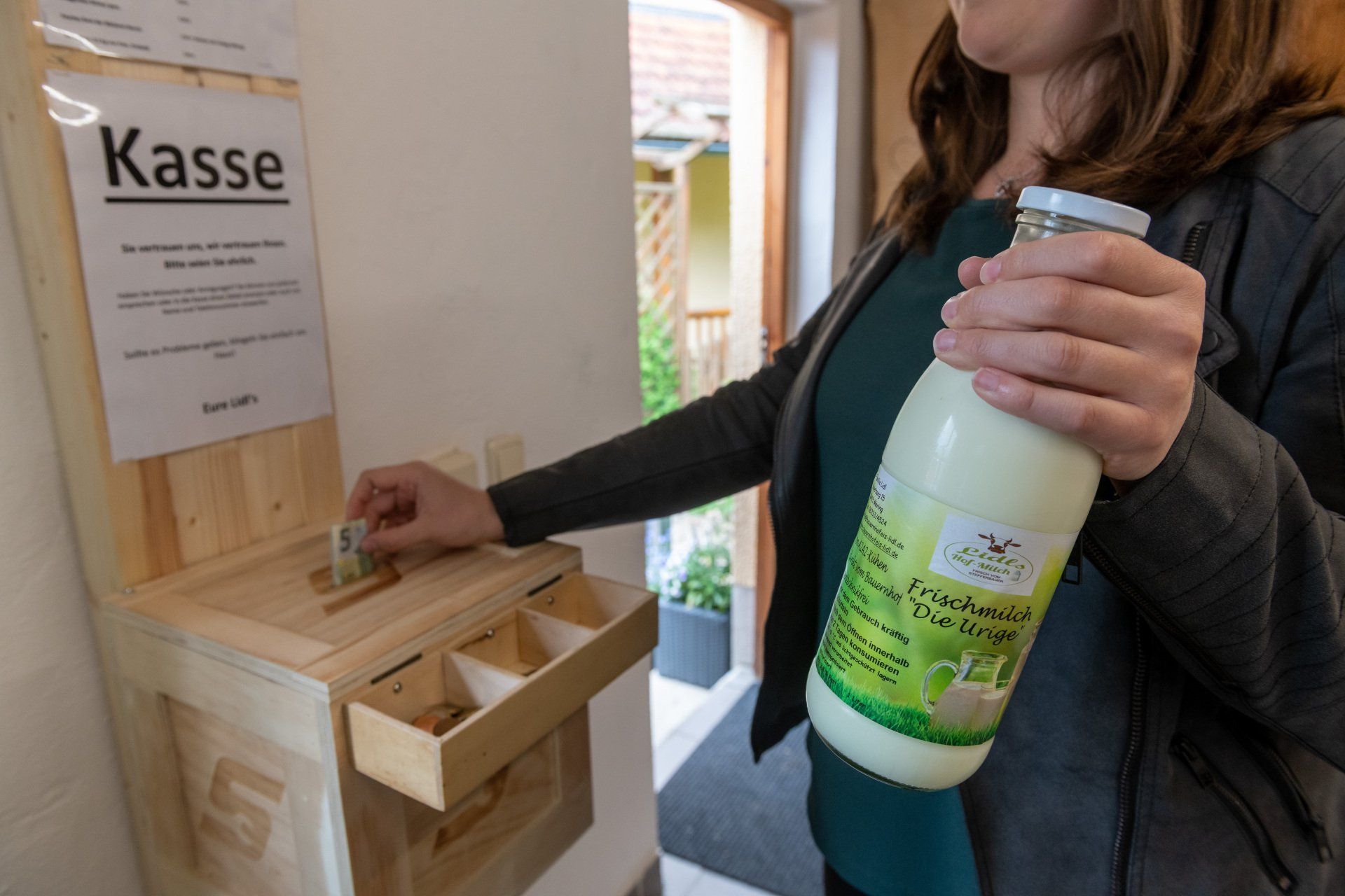 SB Hofladen Familie Lidl Baierberg Frischmilch 