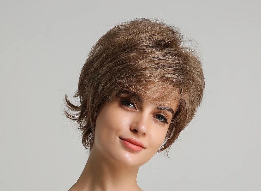 Kimberly Wigs face right view | WEAR MULTHAIR