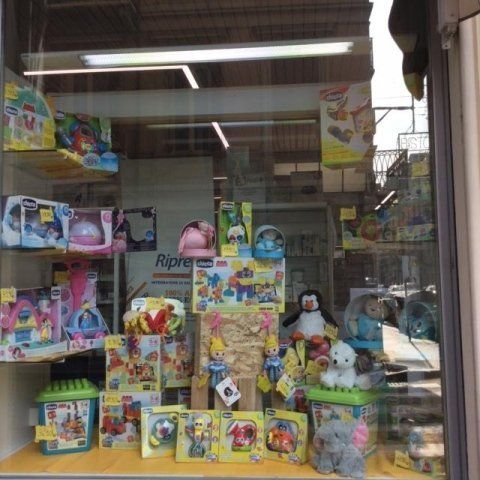 reparto per la prima infanzia della farmacia