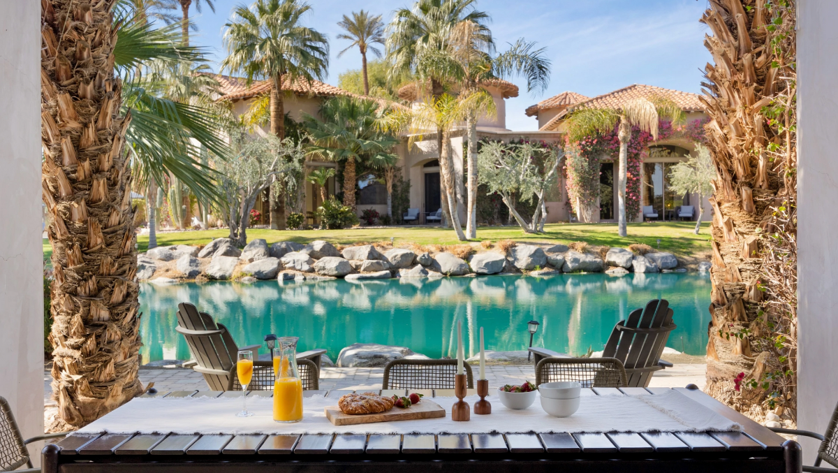 patio bar overlooking the pool