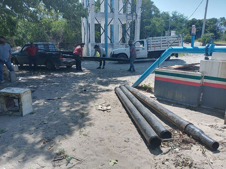 SISTEMAS DE RIEGO Y EQUIPO DE BOMBEO LA POCHOTA