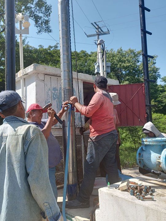 SISTEMAS DE RIEGO Y EQUIPO DE BOMBEO LA POCHOTA