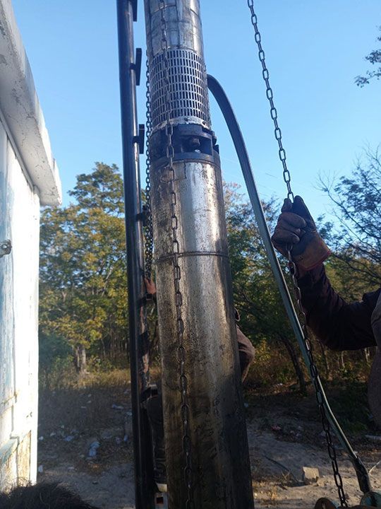 SISTEMAS DE RIEGO Y EQUIPO DE BOMBEO LA POCHOTA