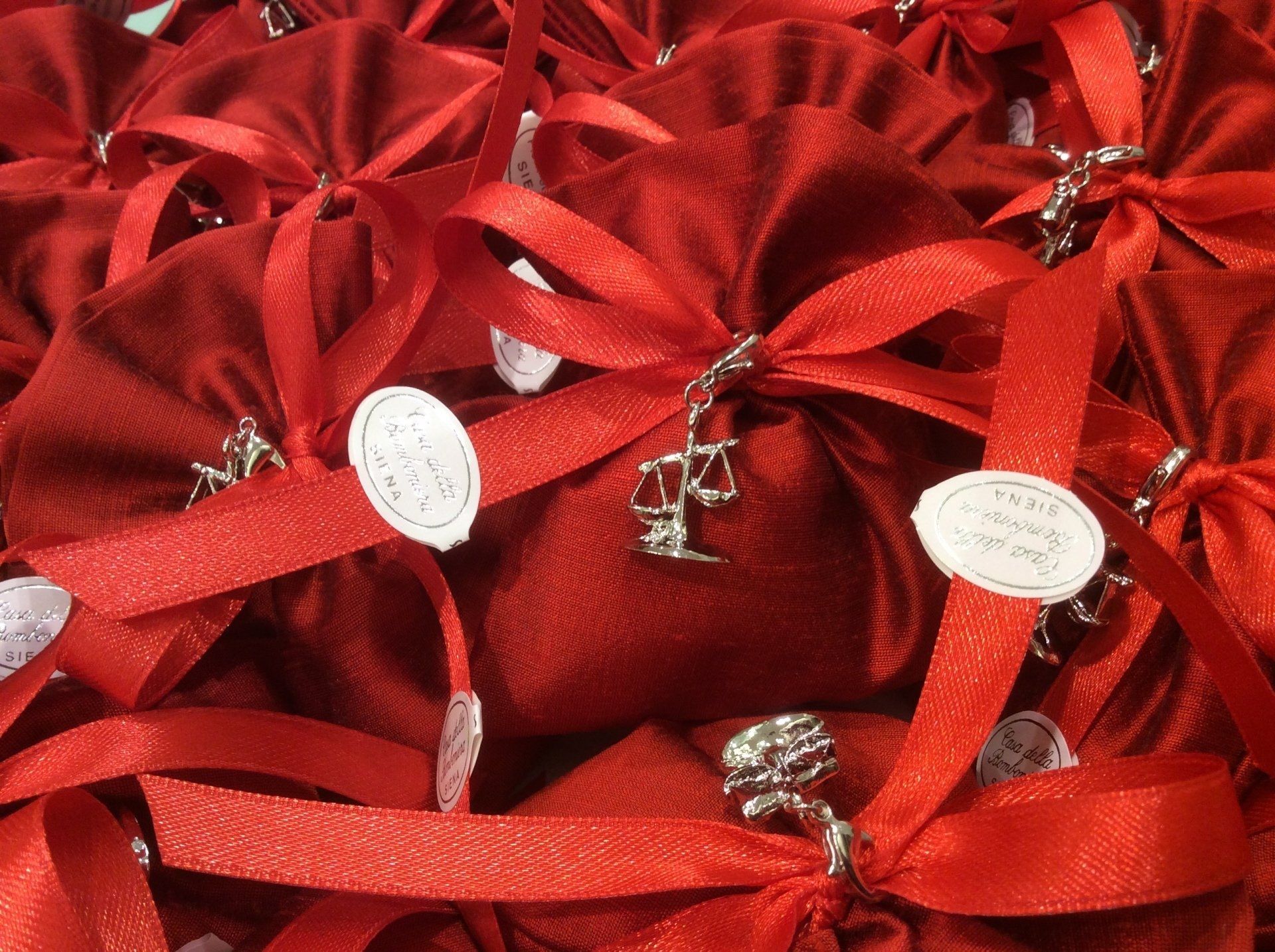 bomboniera porta confetti per laurea