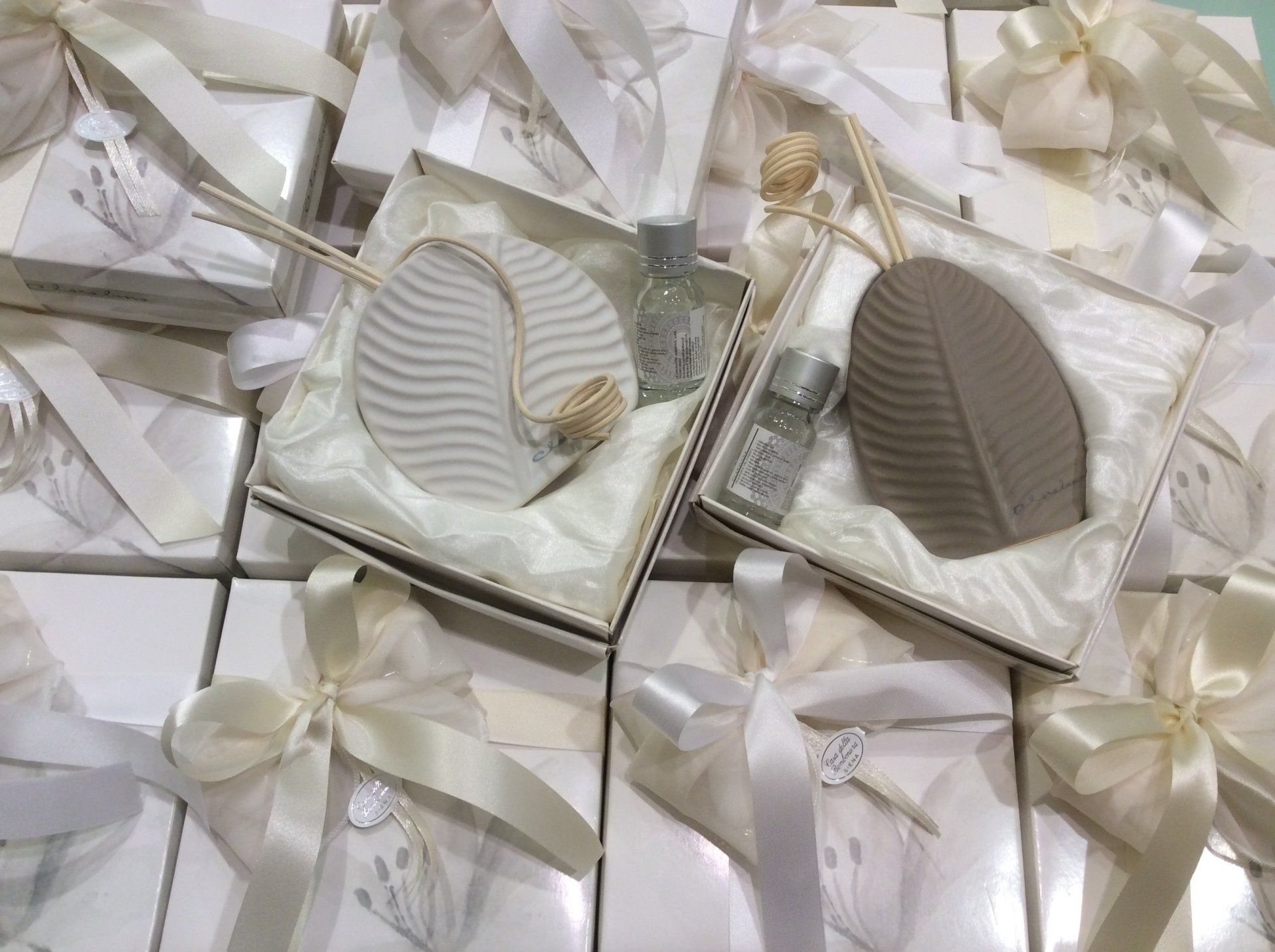 bomboniere in ceramica a forma di rosa