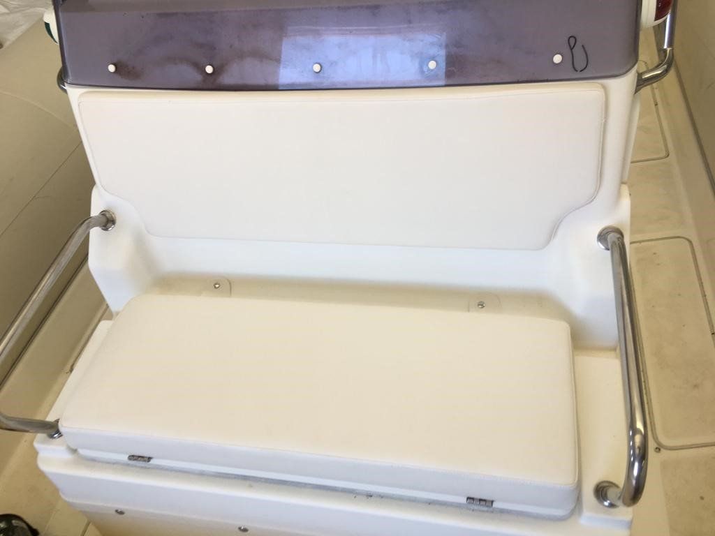 allestimento interni barca bianchi 03