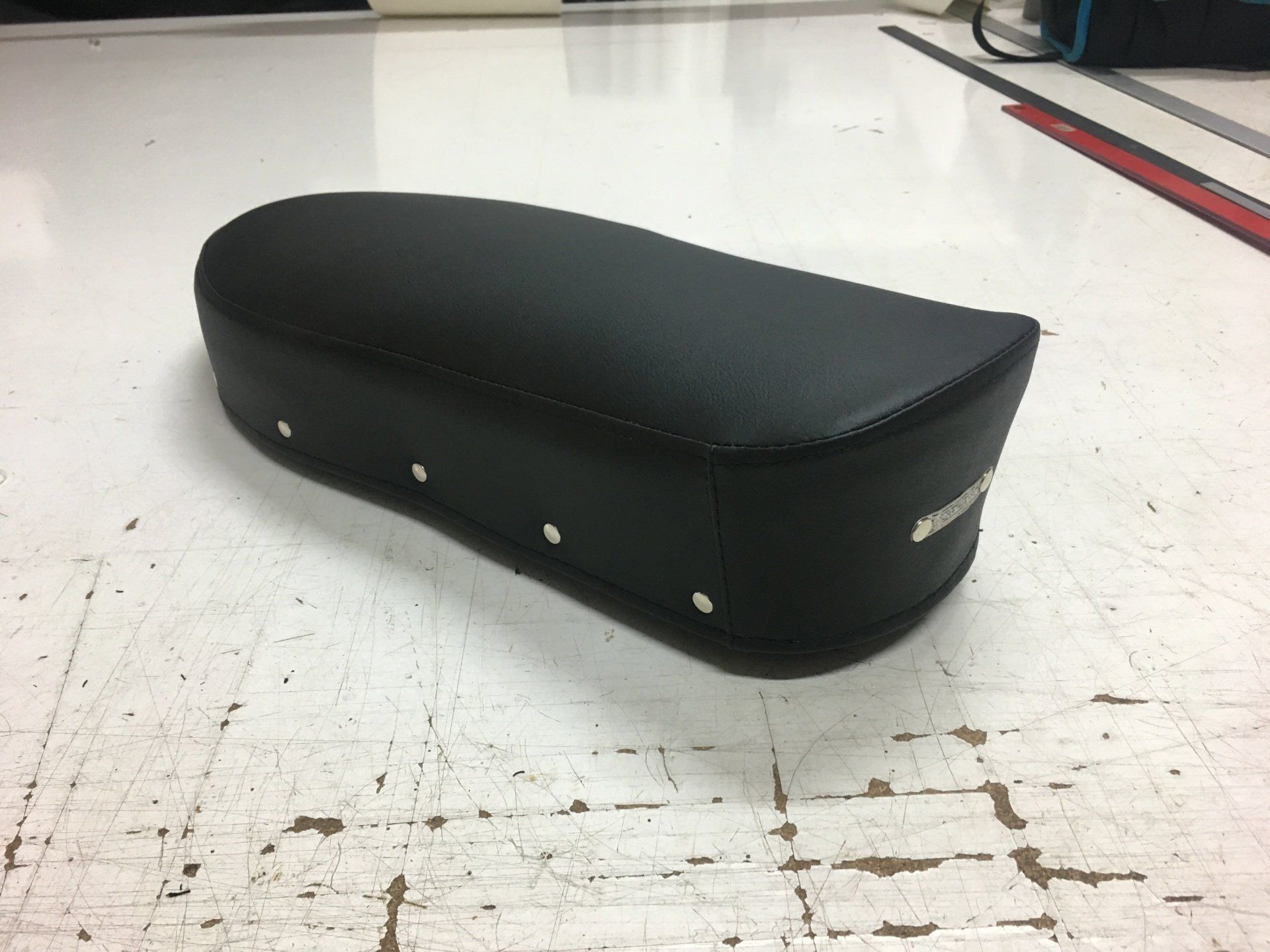 sella vespa piaggio nera 02