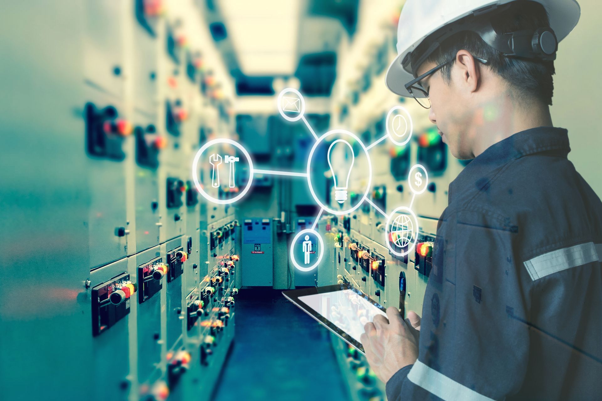 A circular DISC assessment chart divided into four colored quadrants labeled D (green), i (red), C (yellow), and S (blue).