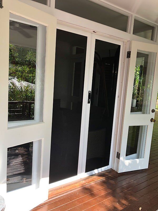 Security Doors Cairns Great Barriers Security & Privacy