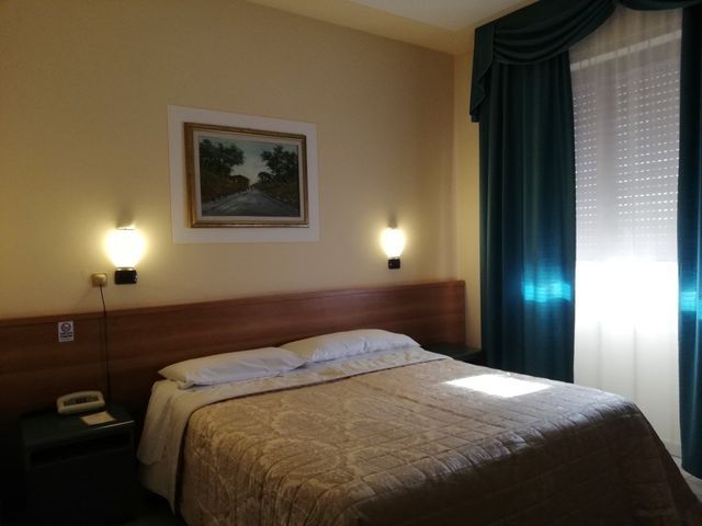 Camera d'hotel matrimoniale