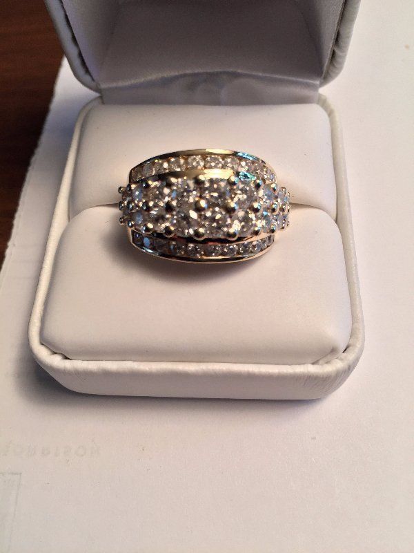 1436 14k Gold Diamond Ring — Raleigh, NC — Regan Lewis Antiques