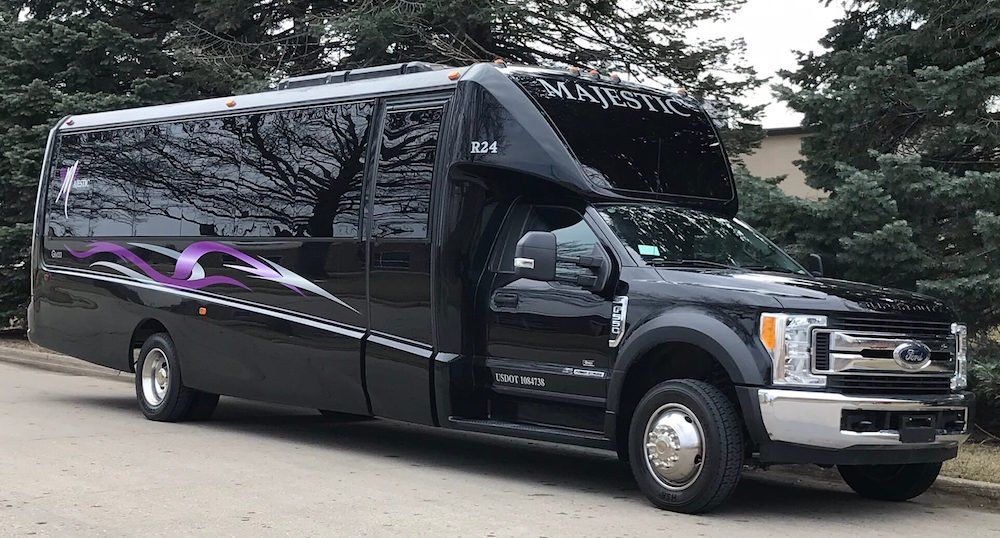 coach and charter bus rental services