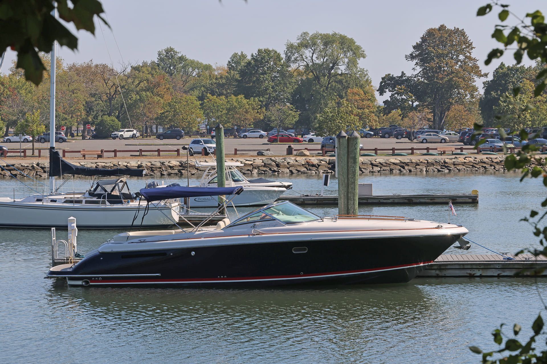 Chris Craft 36 Taipan 1