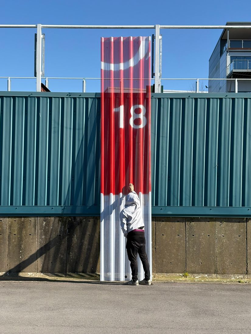 18_corrugated_signage