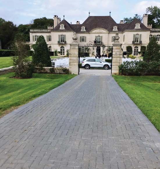 paving driveway