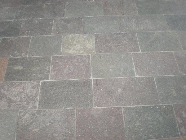 Pavimento in piastrelle