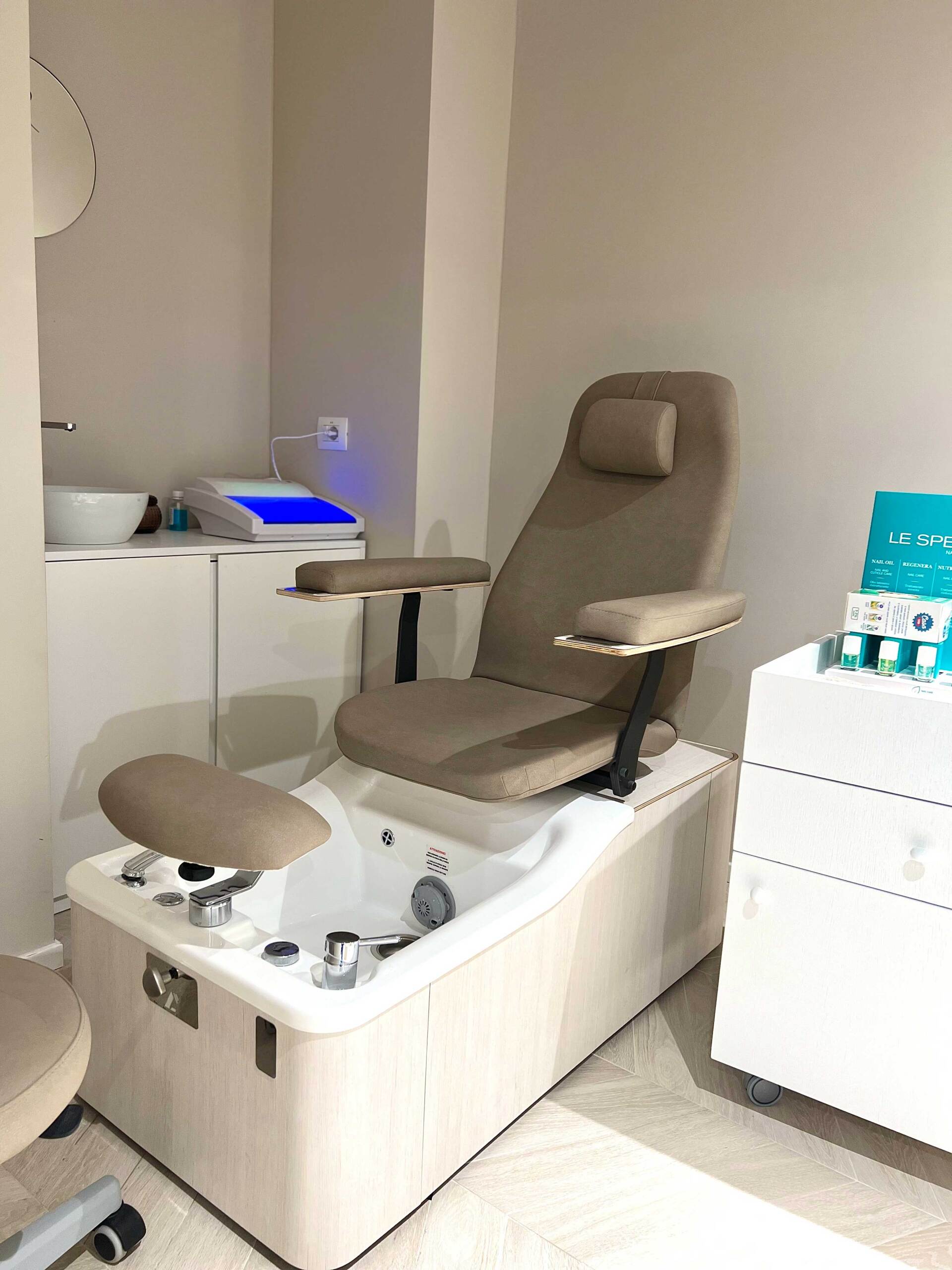 sedia per pedicure