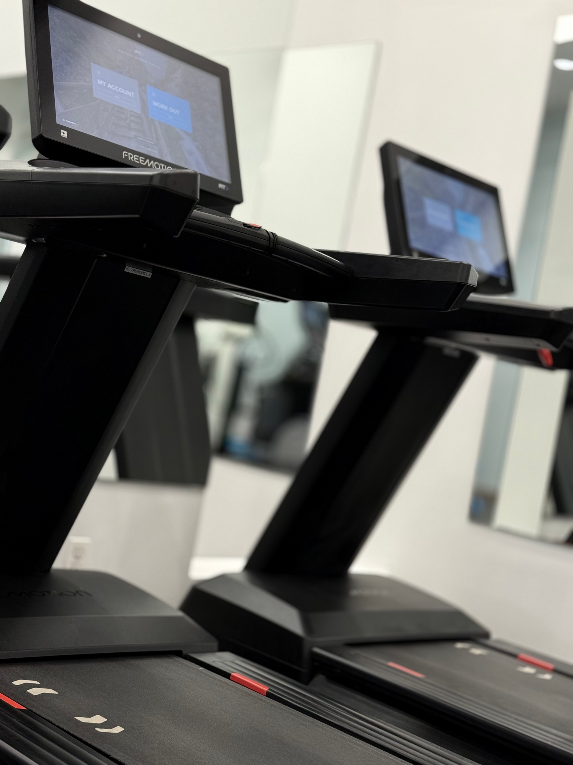Freemotion treadmill cardio machine