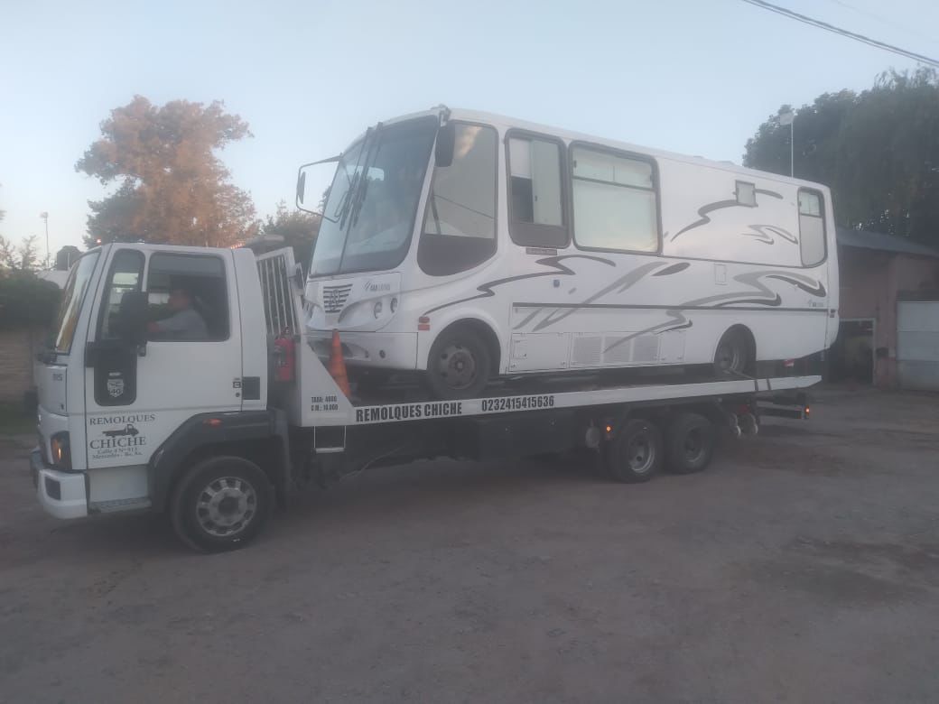 Remolques Chiche - Traslado de vehículos y tractores