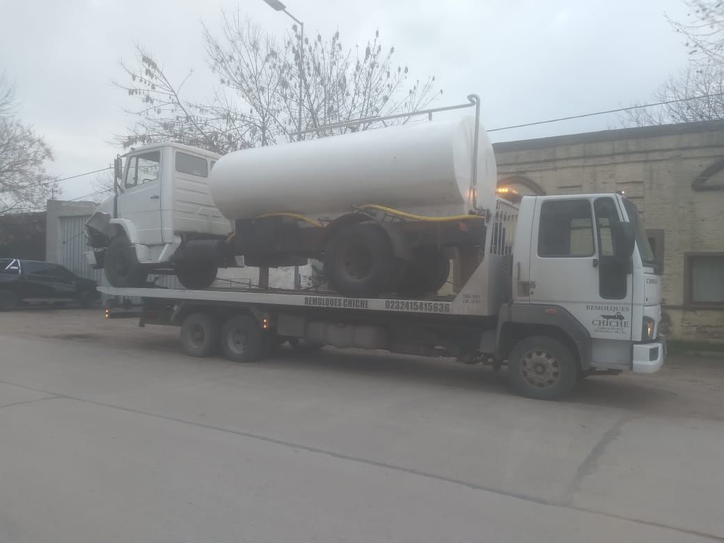 Remolques Chiche - Traslado de vehículos y tractores