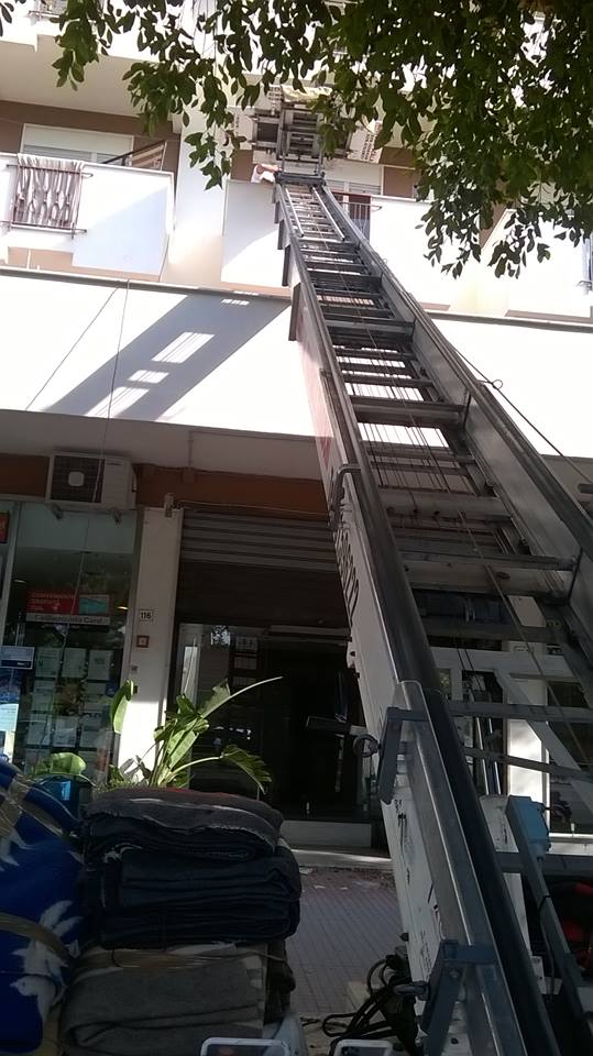 scala con piattaforma