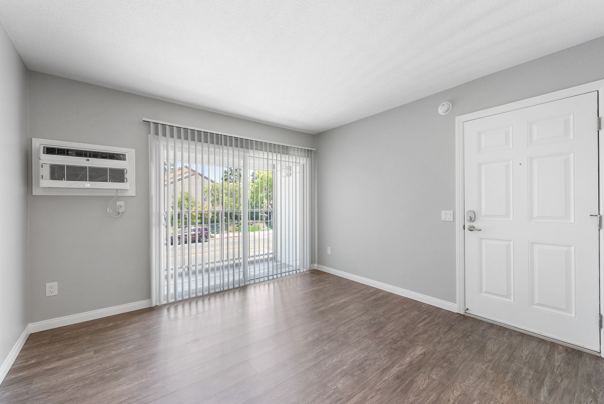 apartment living room