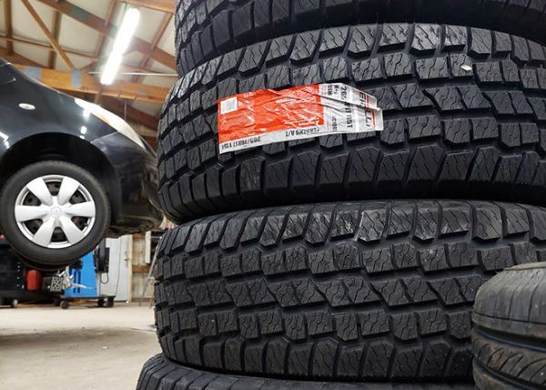 10 Tire & Service Center Gallery Image