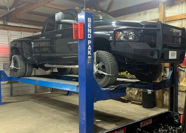 10 Tire & Service Center Gallery Image