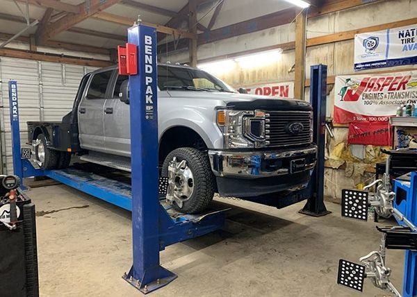 10 Tire & Service Center Gallery Image