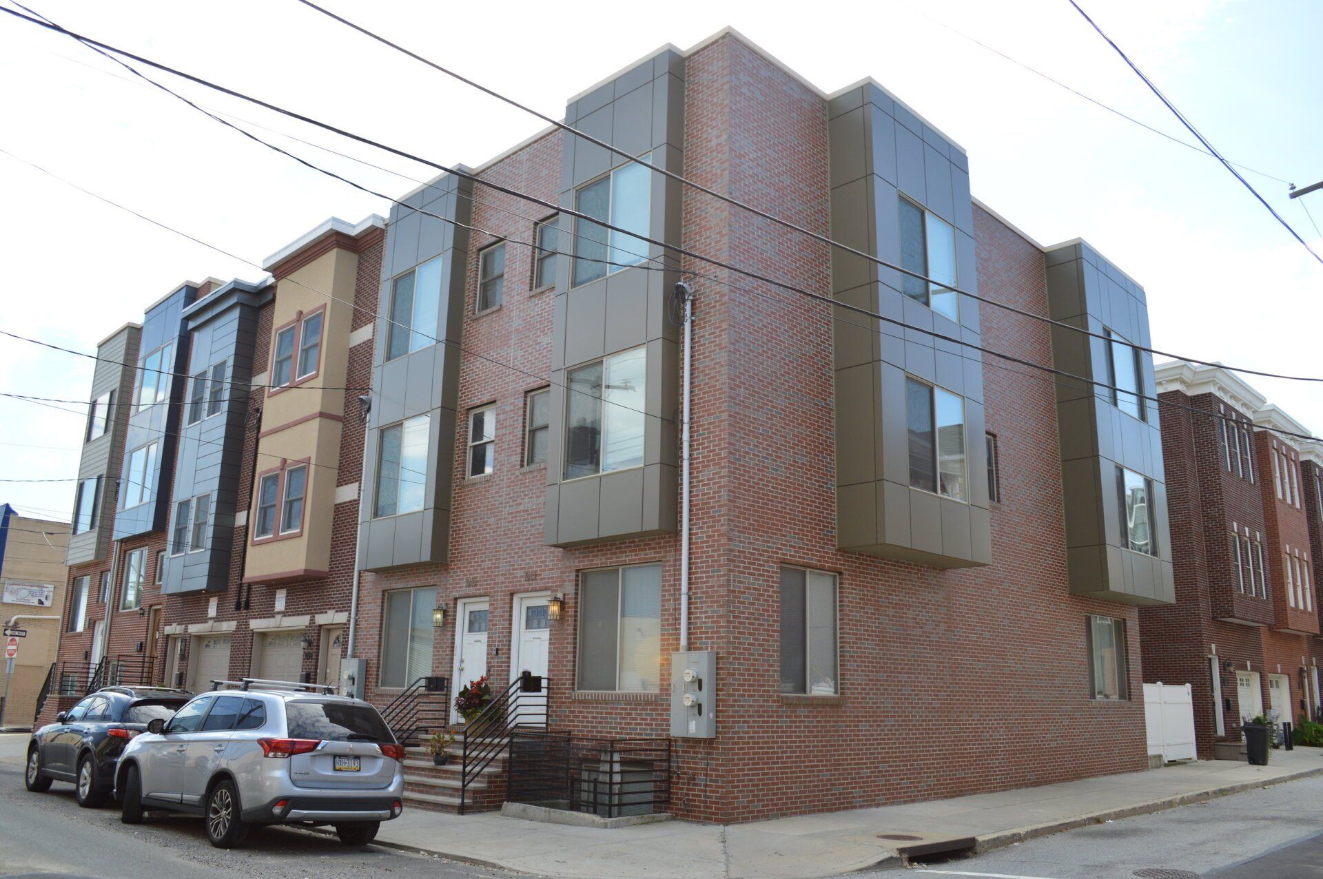 1014 - 1016 S 19th Street Exterior