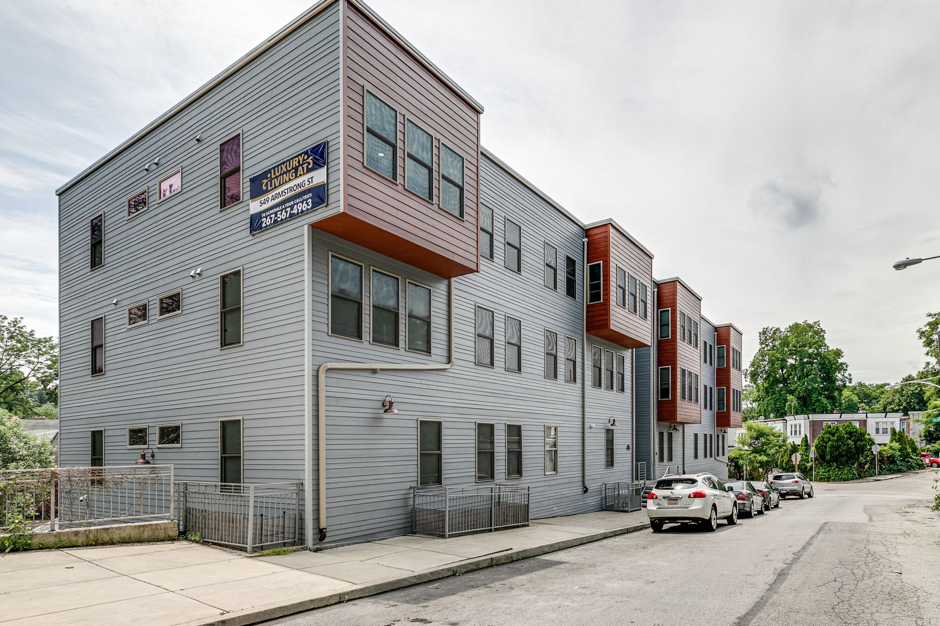 549 Armstrong Street Exterior