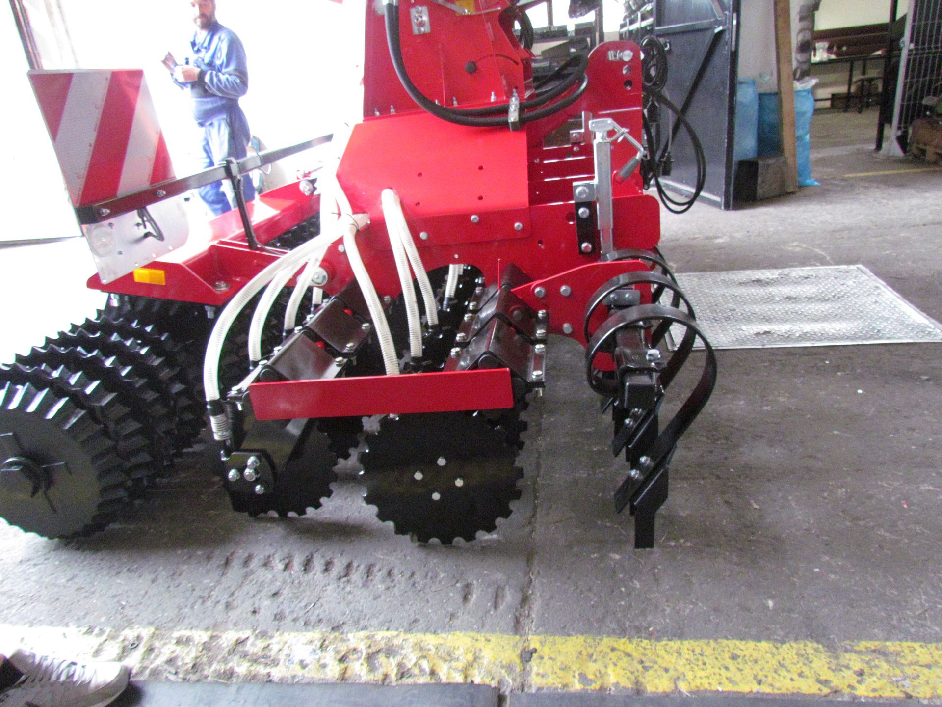 Smart Seeder kylvökone etuladalla. 