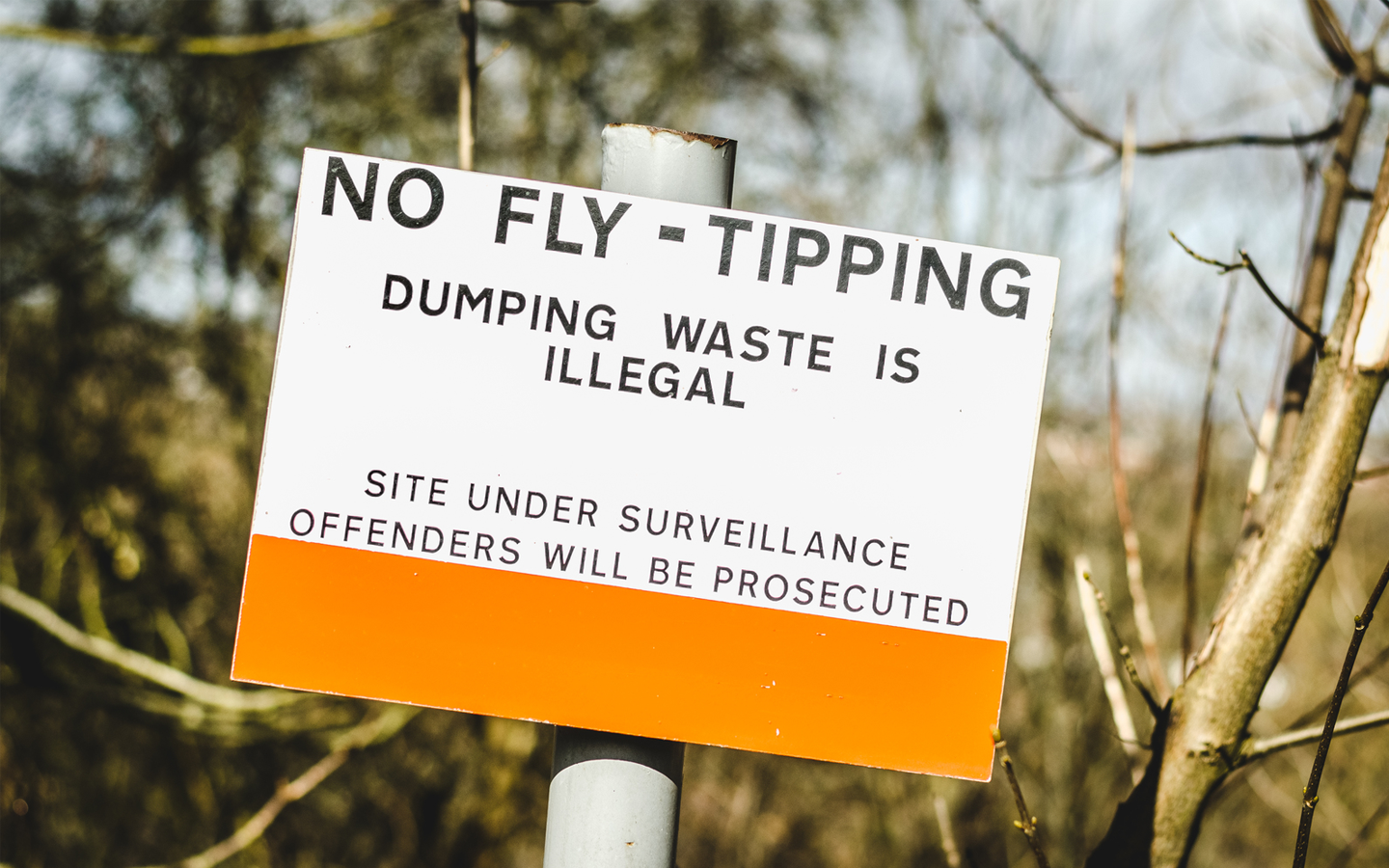 no fly tipping sign