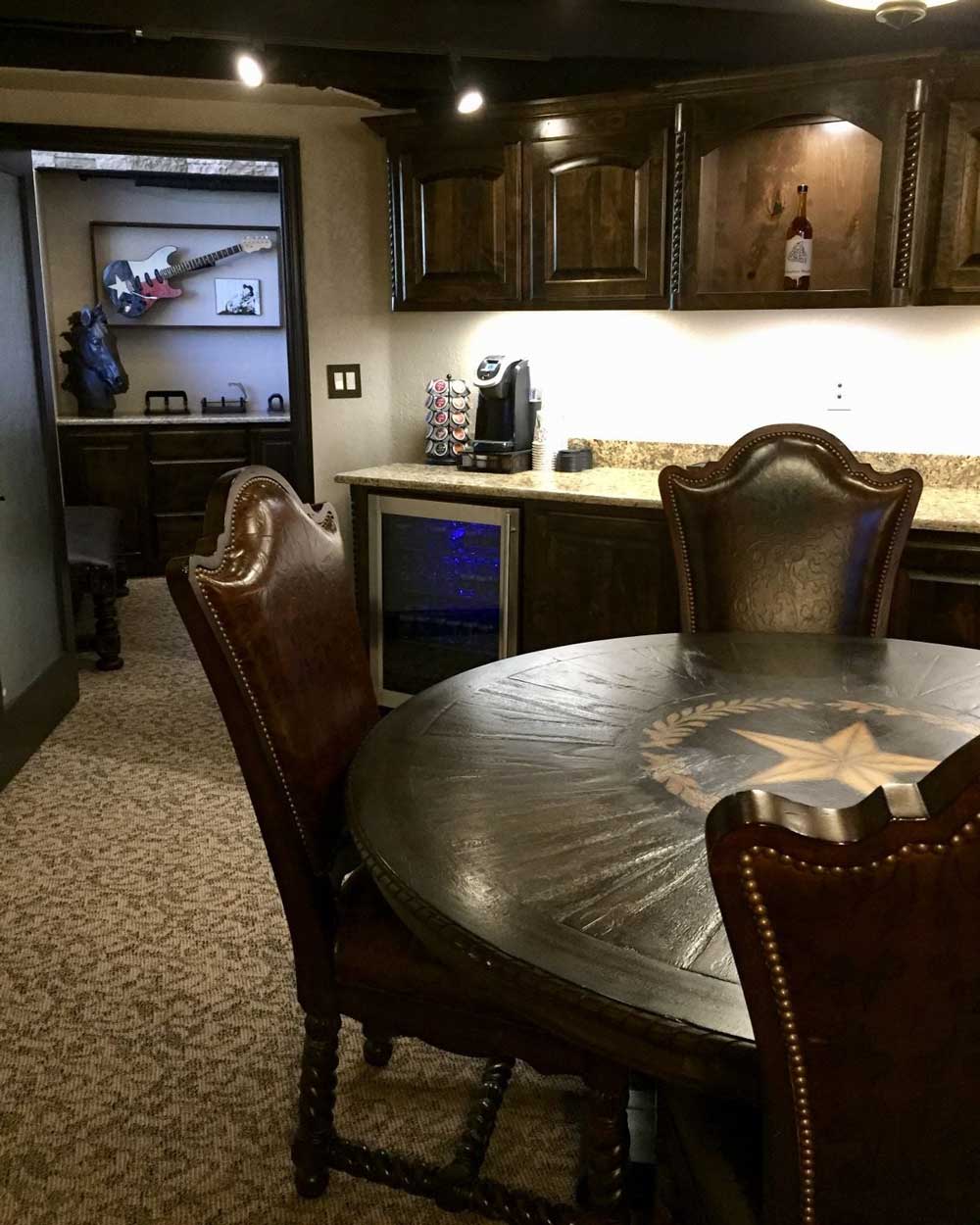 Room with A Small Round Table — Grapevine, TX — Lone Star Executive Suites